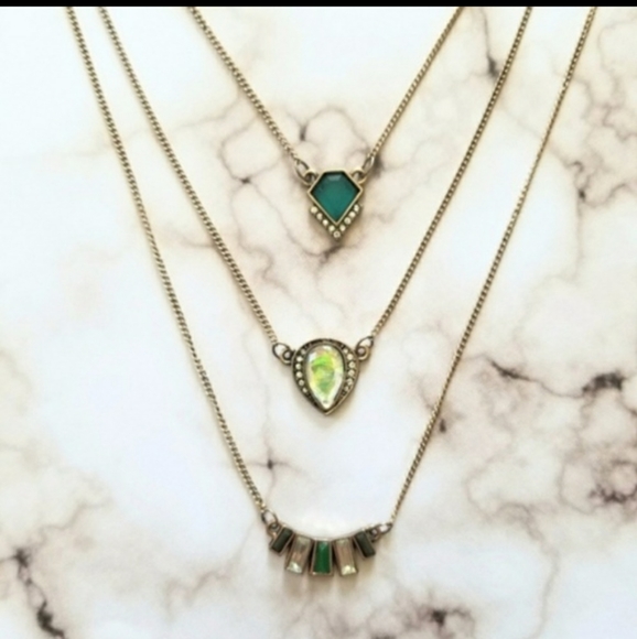 Green stone 3 in 1 layer vintage look necklace - Picture 6 of 8